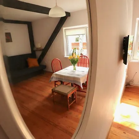 „na Pietrze Studio” Apartment, Ul. Syrokomli 4,sopot Sopot